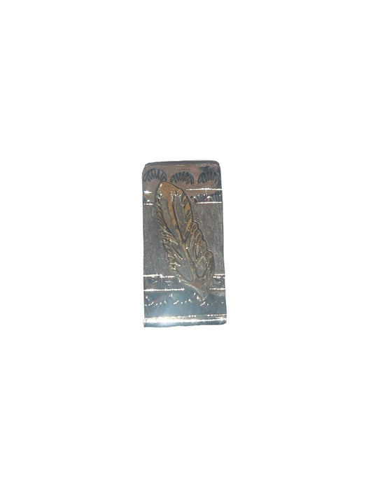 Silver Dollar (Feather)